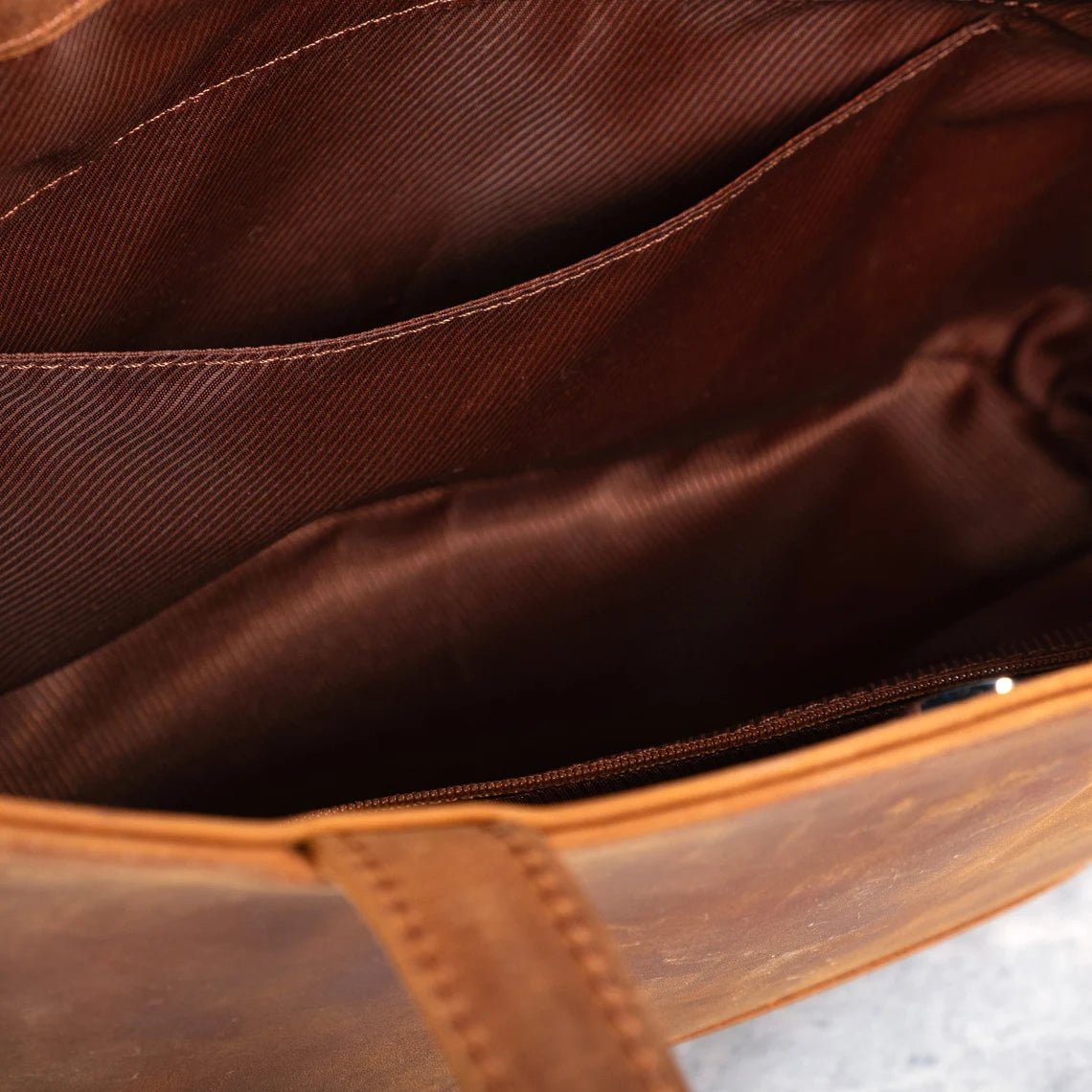 Vintage Distressed Brown Leather Zip Top Work Tote Bag